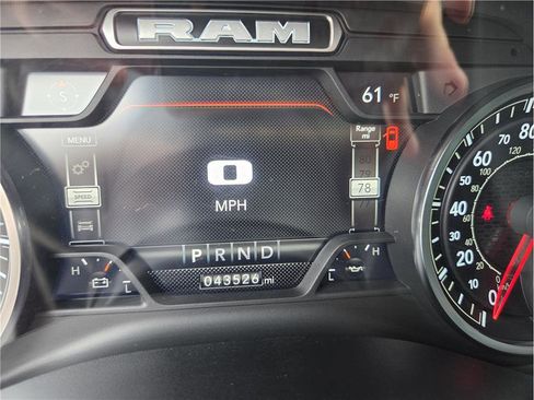 Used 2022 RAM 1500 Big Horn AWD/4WD image 17