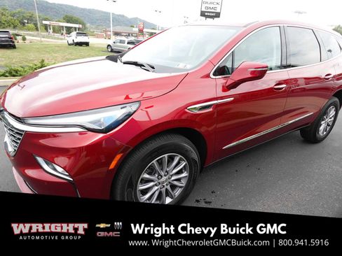 Used 2023 Buick Enclave Essence image 6