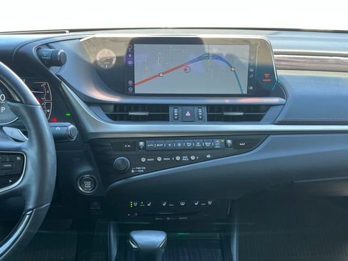 Used 2019 Lexus ES 350 w/ Accessory Package 2 FWD image 21