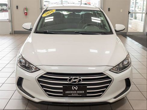 Used 2018 Hyundai Elantra SEL w/ Cargo Package FWD image 4