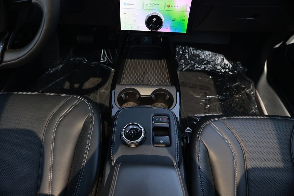 Used 2023 Ford Mustang Mach-E Premium AWD/4WD image 32
