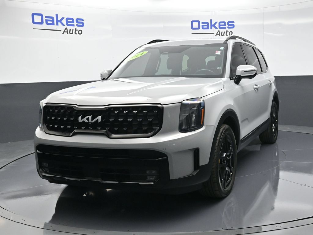 Certified 2024 Kia Telluride SX X-Line AWD/4WD image 3