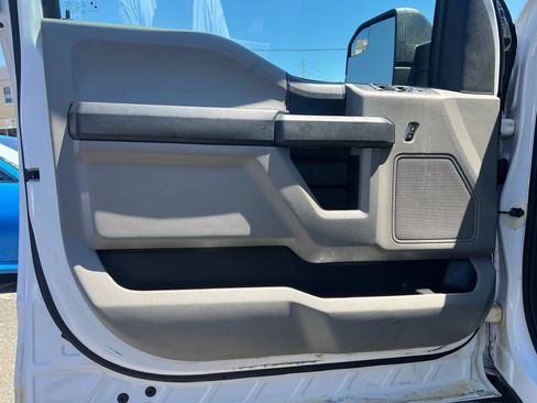 Used 2019 Ford F150 XL w/ Equipment Group 101A Mid AWD/4WD image 7