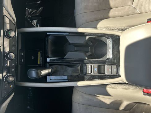 Certified 2023 Honda Accord Touring image 24