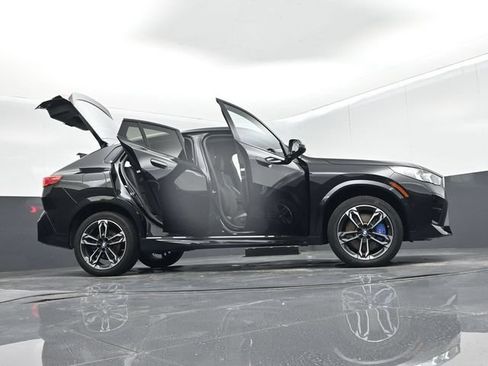 Used 2025 BMW X2 xDrive28i AWD/4WD image 76