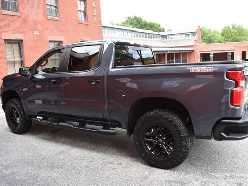Used 2021 Chevrolet Silverado 1500 LT Trail Boss w/ Convenience Package II AWD/4WD image 6