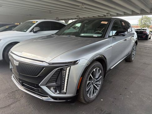 Certified 2024 Cadillac Lyriq Sport w/ LPO, Floor Liner Package AWD/4WD image 1