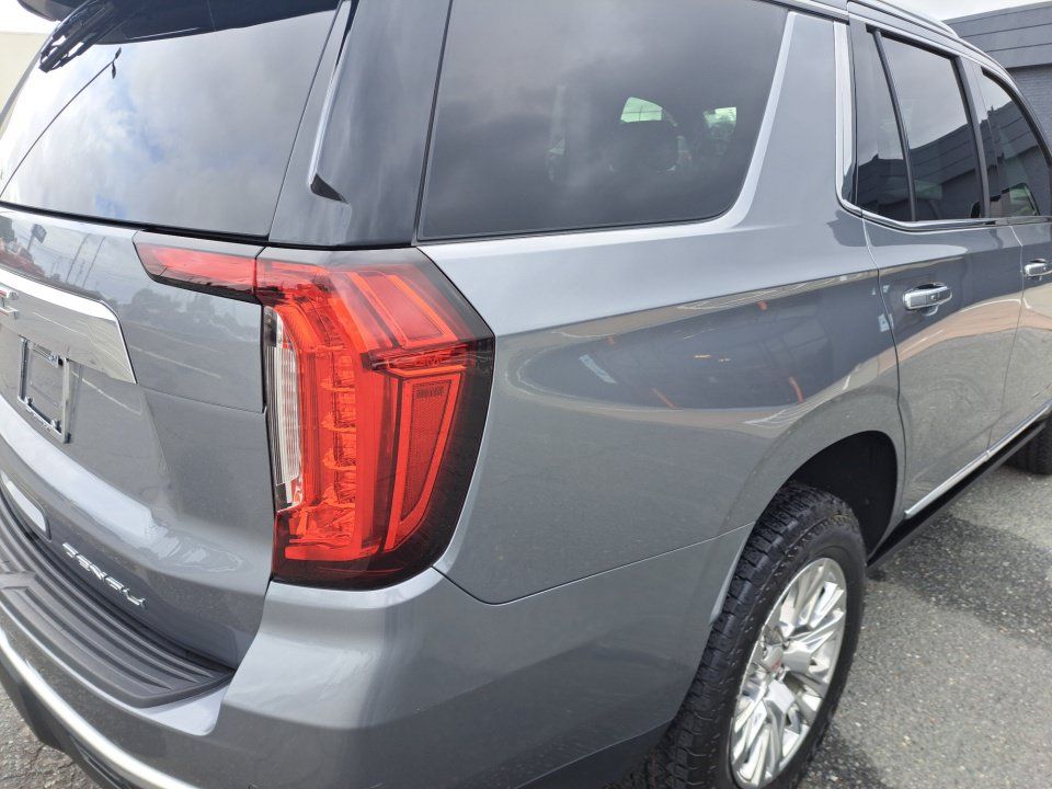 Used 2022 GMC Yukon Denali AWD/4WD image 19