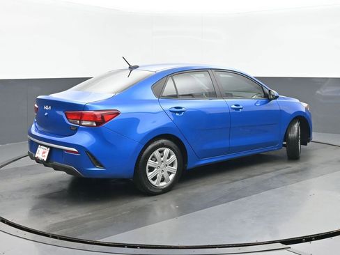 Used 2023 Kia Rio S image 3