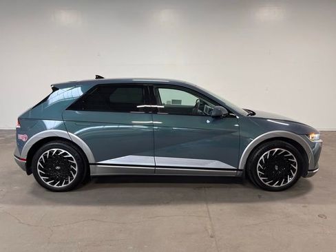 Used 2024 Hyundai Ioniq 5 Limited image 2