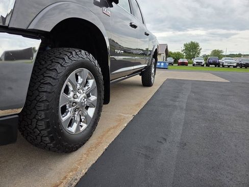 Used 2019 RAM 2500 Limited AWD/4WD image 9