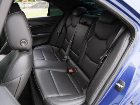 Used 2023 Cadillac CT4 Luxury RWD image 27