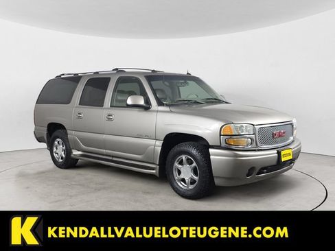 Used 2003 GMC Yukon XL Denali AWD/4WD image 3