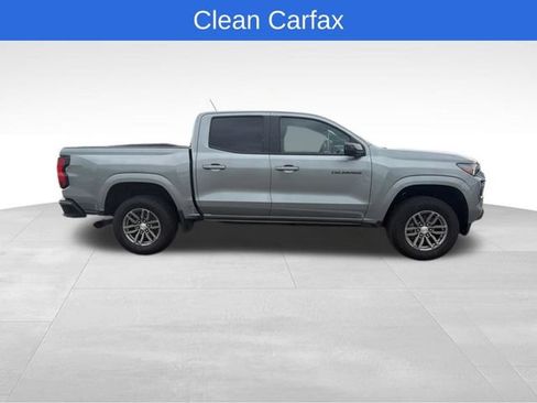 Used 2024 Chevrolet Colorado LT w/ LPO, Dark Essentials Package RWD image 5