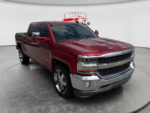 Used 2018 Chevrolet Silverado 1500 LT w/ All Star Edition RWD image 8