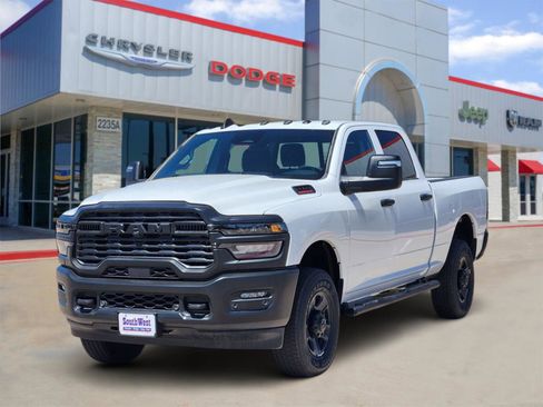 New 2026 RAM 2500 Tradesman AWD/4WD image 2