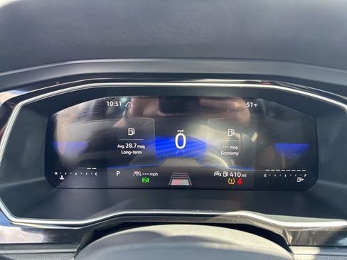 Used 2024 Volkswagen Jetta SE image 19