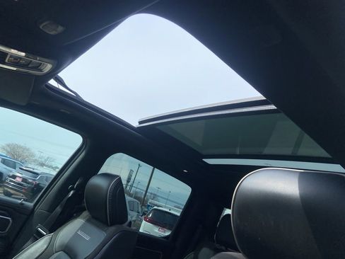 Used 2024 RAM 1500 Laramie image 25