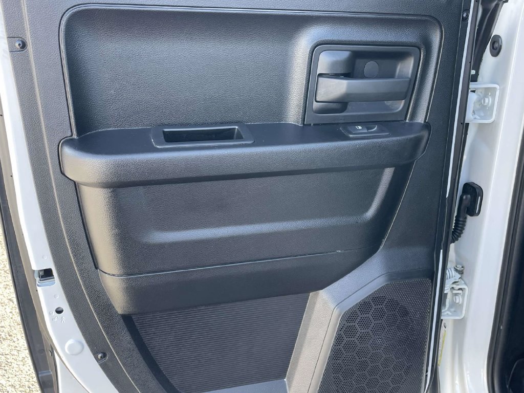 Used 2015 RAM 1500 Express AWD/4WD image 17