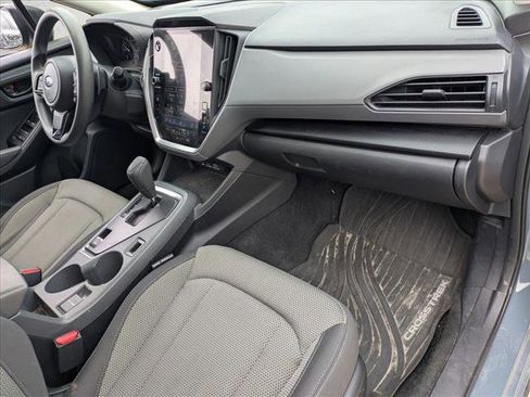 Used 2024 Subaru Crosstrek 2.0i Premium image 17