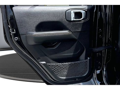 Certified 2024 Jeep Wrangler Unlimited Sahara AWD/4WD image 35