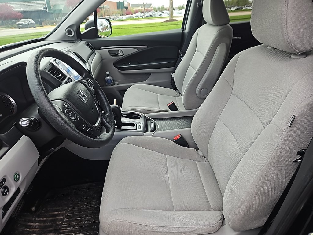 Used 2016 Honda Pilot EX image 5