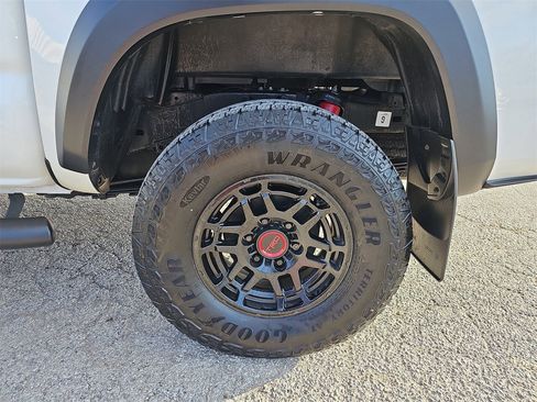 Used 2023 Toyota Tacoma TRD Pro image 33