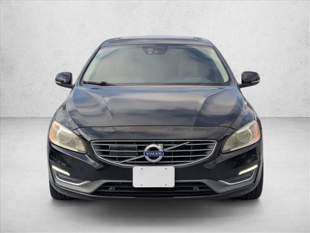 Used 2017 Volvo S60 T5 Inscription Platinum FWD image 2