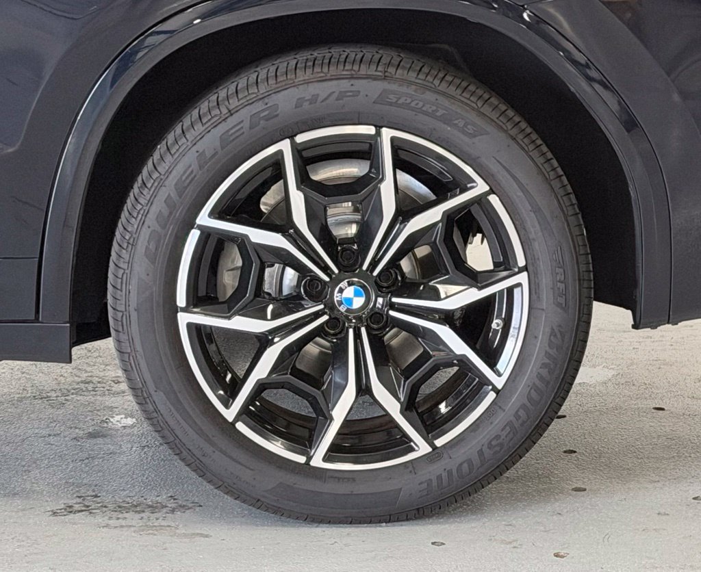 Used 2023 BMW X3 xDrive30i w/ M Sport Package AWD/4WD image 8