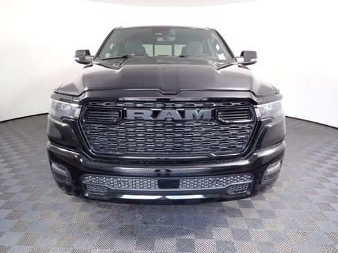 New 2026 RAM 1500 4x4 Crew Cab image 7