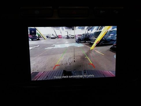 Used 2024 Ford F350 XLT w/ FX4 Off-Road Package image 27