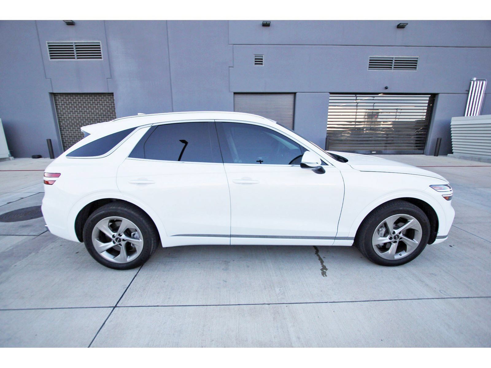 Used 2026 Genesis GV70 2.5T AWD/4WD image 8