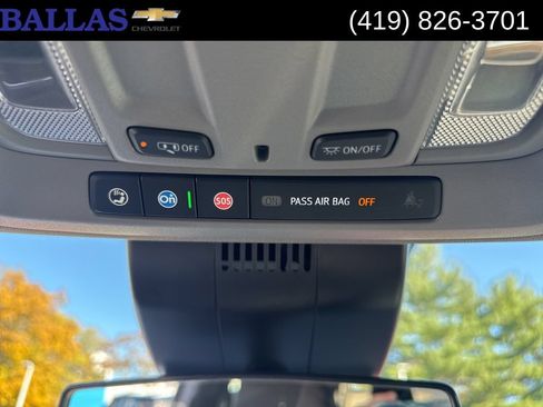 Certified 2022 Chevrolet Silverado 1500 LT AWD/4WD image 15