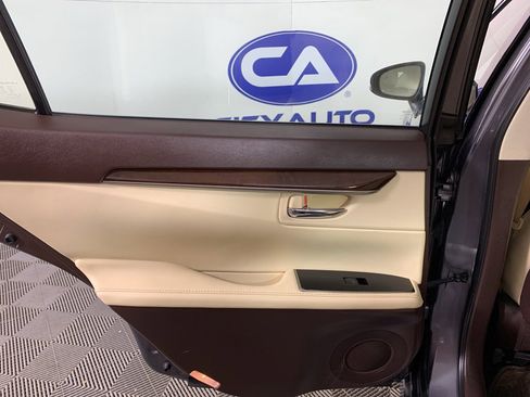 Used 2017 Lexus ES 350 image 31