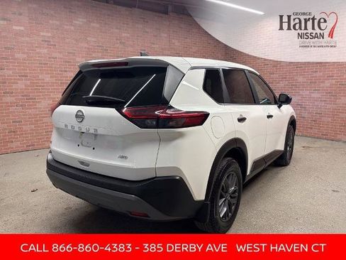 Certified 2023 Nissan Rogue S image 6