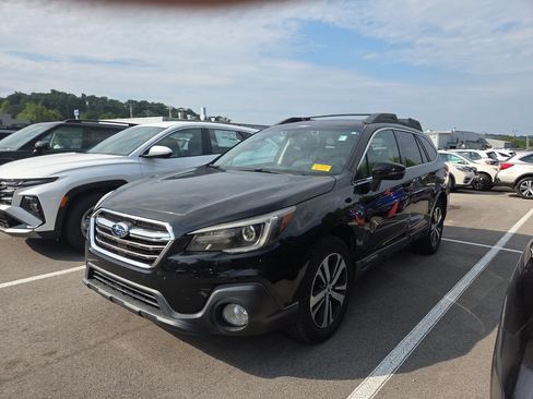 Used 2019 Subaru Outback 2.5i Limited AWD/4WD image 5