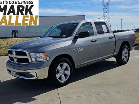 Used 2023 RAM 1500 Classic SLT image 4