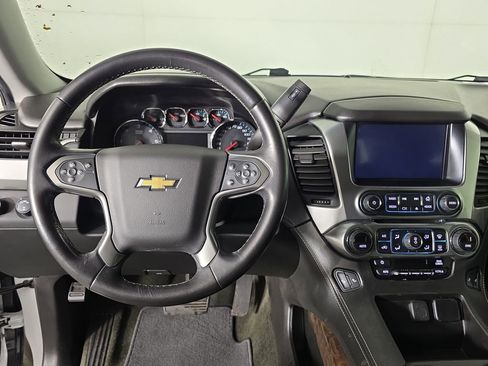 Used 2018 Chevrolet Tahoe LT AWD/4WD image 10