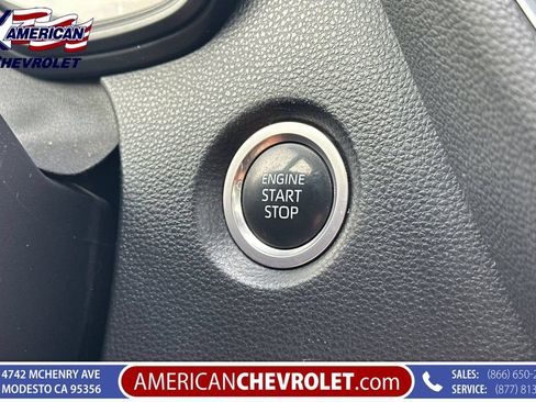 Used 2024 Toyota Corolla SE w/ SE Premium Package FWD image 29
