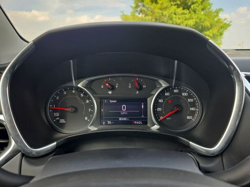 Used 2019 Chevrolet Equinox LT FWD image 29