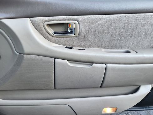 Used 2003 Toyota Avalon XL image 20