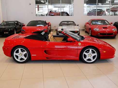Used 1999 Ferrari F355 Spider image 30