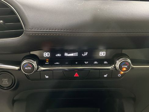 Used 2024 MAZDA MAZDA3 s image 19