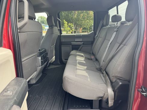 Used 2019 Ford F350 XLT w/ XLT Premium Package AWD/4WD image 8