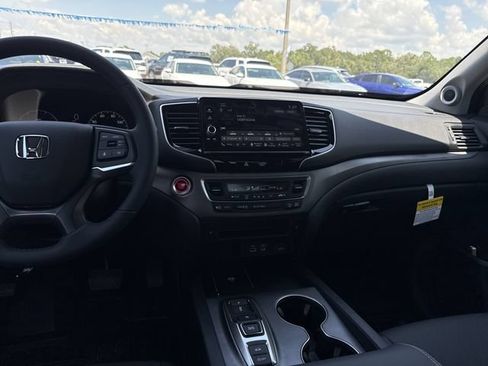 New 2026 Honda Ridgeline RTL image 21