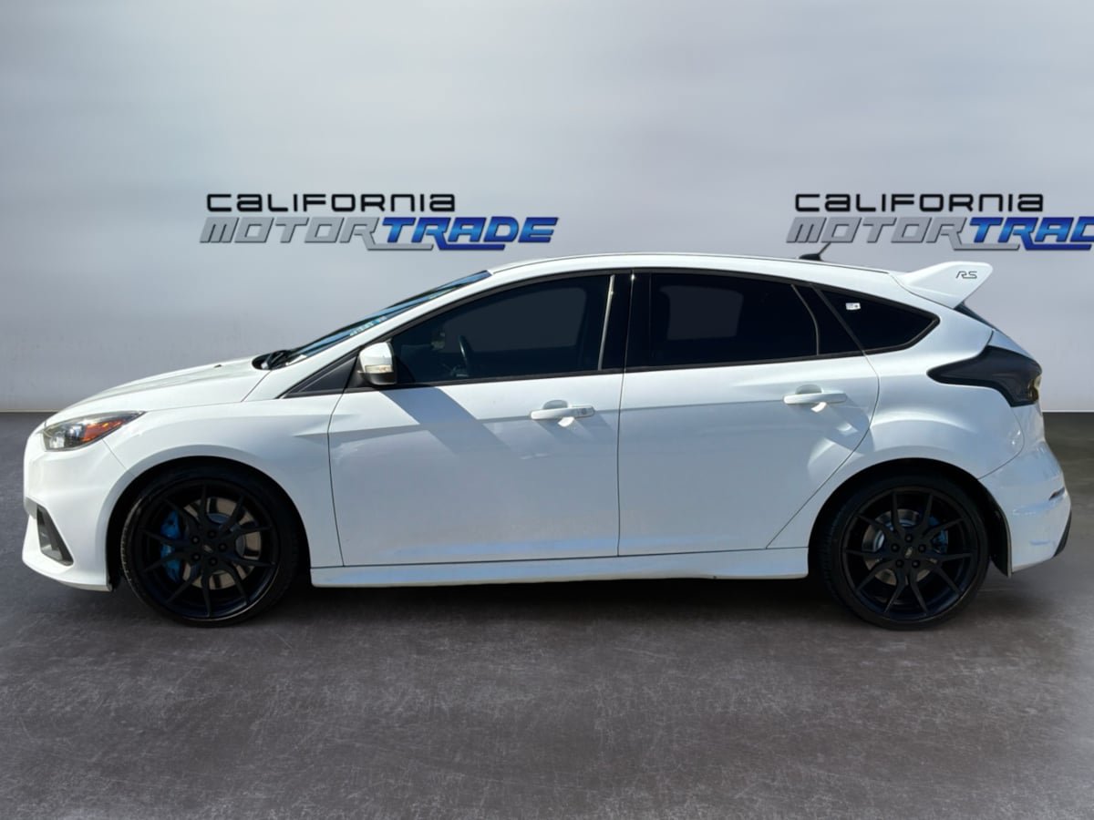 Used 2017 Ford Focus RS AWD/4WD image 8