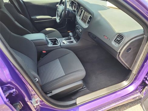 Used 2023 Dodge Charger Scat Pack w/ Technology Group image 9