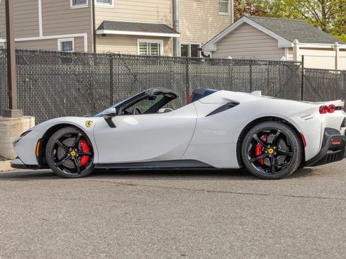 Used 2025 Ferrari SF90 Spider AWD/4WD image 46