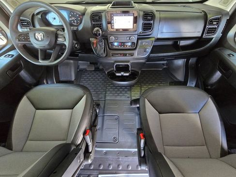 Used 2025 RAM ProMaster 1500 FWD image 9