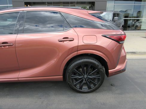 Used 2023 Lexus RX 500h F Sport w/ Accessory Package (Z1) AWD/4WD image 5